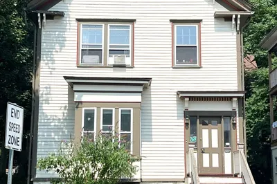 269 Lamartine St #2
