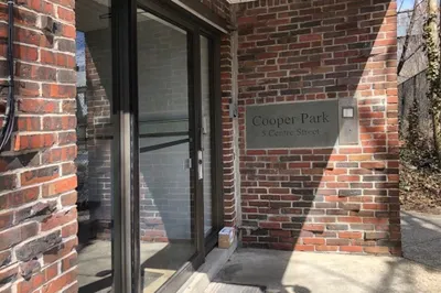 5 Centre St #42