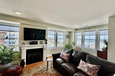 155 Nantasket Ave #404 1