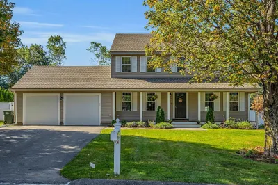 122 Sacramento Dr 1