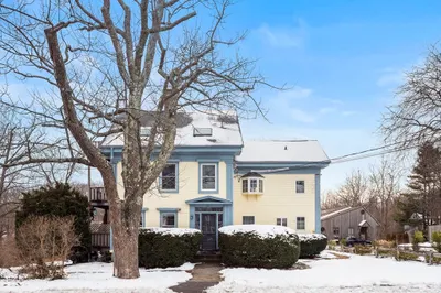 172 Granite St #4