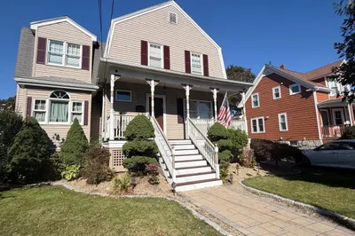 7 Hayden Rd 1