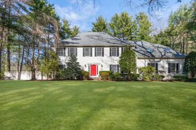 54 Phillips Rd 1