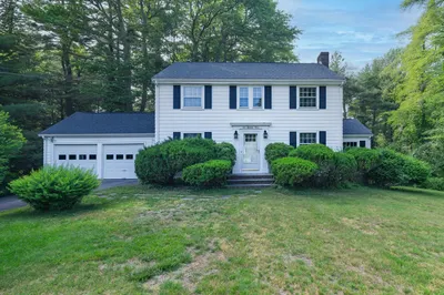 10 Dunster Ln 1