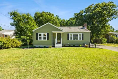 109 Freeman Street 1