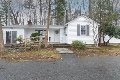 34 Rockridge Rd 1