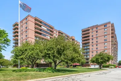 3920 Mystic Valley Pkwy #1117