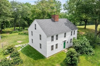 29 Tomlinson Rd