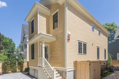 55 Museum Street #55 1