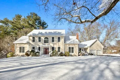 22 Wilbur Dr 1