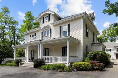 24 Union St #D