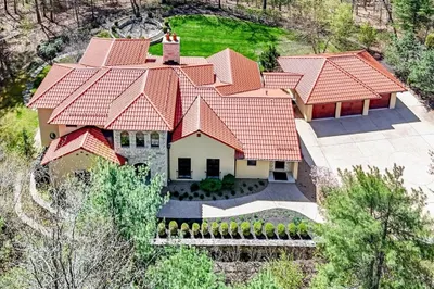 5 Kassiotis Ln 1