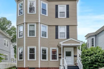 36 Henshaw St #1