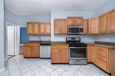 30-32 Appleton Street #2