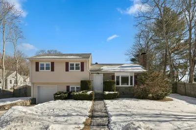 150 Pacella Dr
