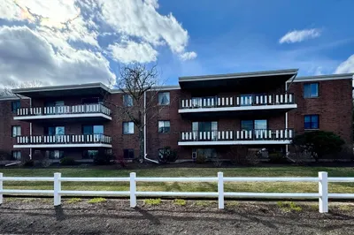80 N Warren St #7 1