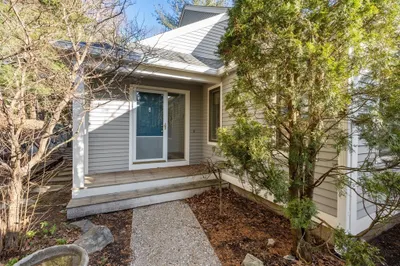 2 Pickwick Way #2 1