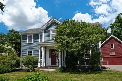 24 Salem St 1