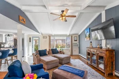 56 Garvin St 1