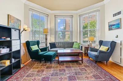4 Charlesgate E #104