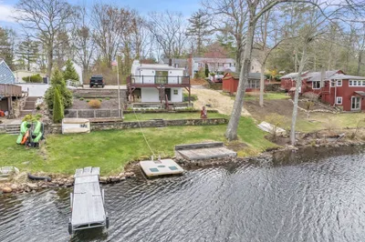 37 Cranberry Meadow Shore Rd