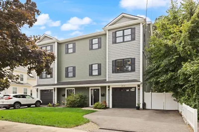 29 Wadsworth Ave #2 1