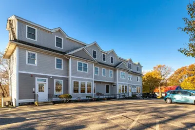 154 High Street #202 1