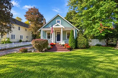 575 Main St 1