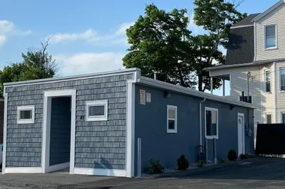 43 Granite St 1