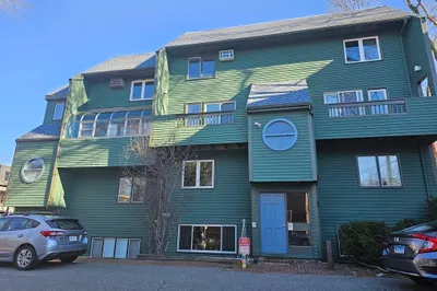 6 Sherman Street #D