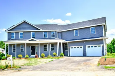 12 Jennifer Rd 1