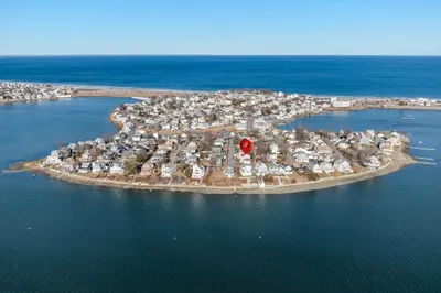 68 Hampton Cir 1