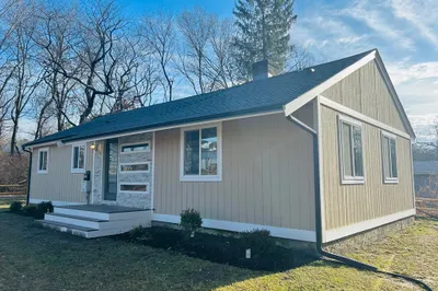 437 N.wheaton Ave 1