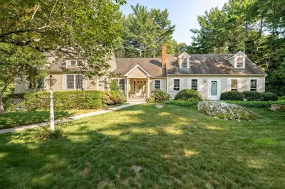 14 Copper Beech Dr 1