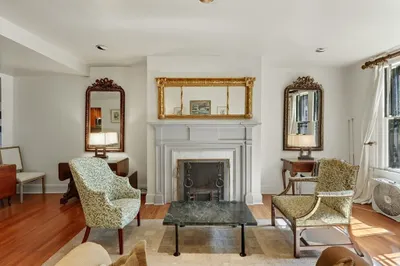 118 Commonwealth Avenue #1