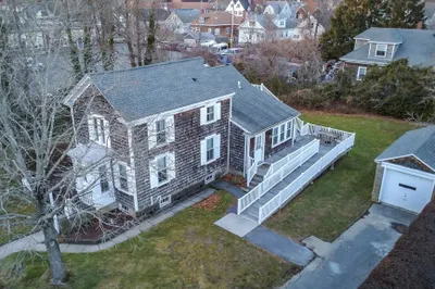 64 Bridge Street 1