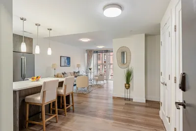 771 Harrison Ave #304 1
