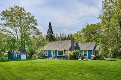 6 Valley View Rd 1