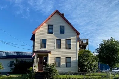385 Main St #2