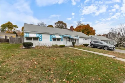 115 Lawnview Dr