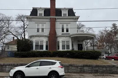 229 Jackson Street #1 1