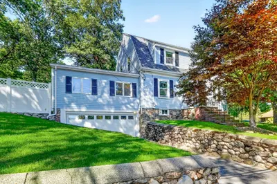 51 Lindenwood Road 1