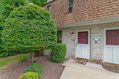 42 Granby Heights #42 1
