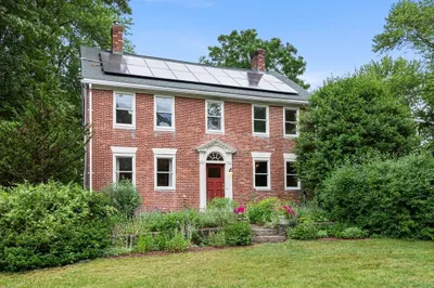 462 Ledge Rd 1