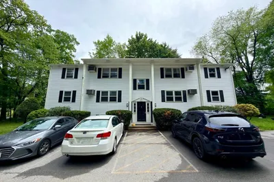 2 Annaberry Lane #D