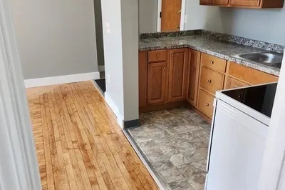 15 N Main St #34
