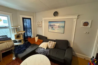9 Burnham St #1 1