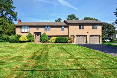 94 Green Drive 1