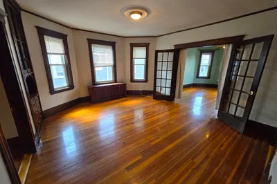 24 Forest Hills #3