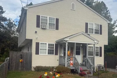 126-128 Miller St 1